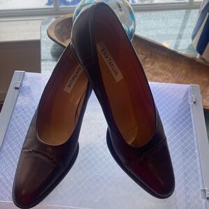 Vintage Ann Taylor leather pumps made in Italy brown size 8